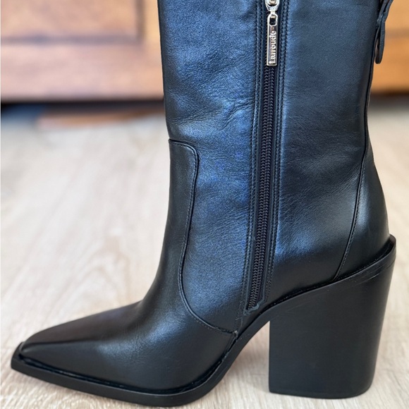 Larroude Elegant Black Leather Heeled Boots. Size 8 - Picture 8 of 15